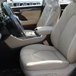 TOYOTA HIGHLANDER 2.5Ltr HEV LTD V HYBRID ELECTRIC VEHICLE MODEL 2022 - Thumbnail 15