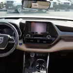 TOYOTA HIGHLANDER 2.5Ltr HEV LTD V HYBRID ELECTRIC VEHICLE MODEL 2022 - Thumbnail 22