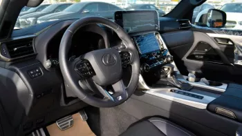 Lexus LX 600 f sport v6 2022 3.5L 4WD