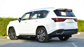 LEXUS LX 600 2022 (LOCAL PRICE) WARRANTY WITH SERVICE AL FUTTAIM