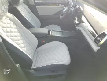 Volkswagen ID.6 CROZZ PURE +/+ Sunroof Full Electric Car 2022