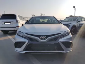 Toyota Camry SE V6 3.5L 2022 Full Option