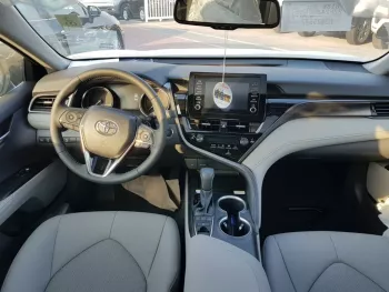 Toyota Camry SE V6 3.5L 2022 Full Option