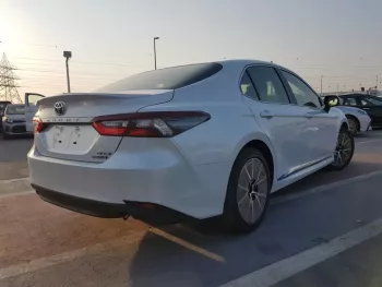 Toyota Camry GLE-X 2022 FWD 2.5L V4