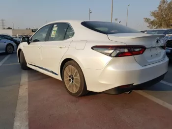 Toyota Camry GLE-X 2022 FWD 2.5L V4