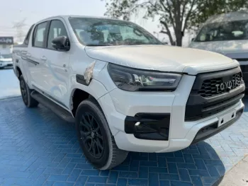 Toyota Hilux 4.0L V6 GR 2022 A/T Pickup Double Cup