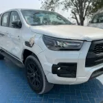 Toyota Hilux 4.0L V6 GR 2022 A/T Pickup Double Cup - Thumbnail 3