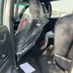 Toyota Hilux 4.0L V6 GR 2022 A/T Pickup Double Cup - Thumbnail 9
