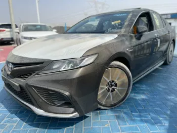 2022 Toyota Camry SE 3.5L V6