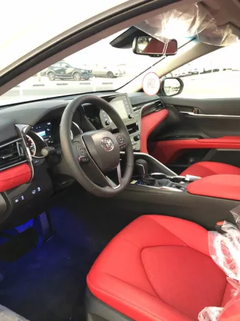 TOYOTA CAMERY SE V6 2023