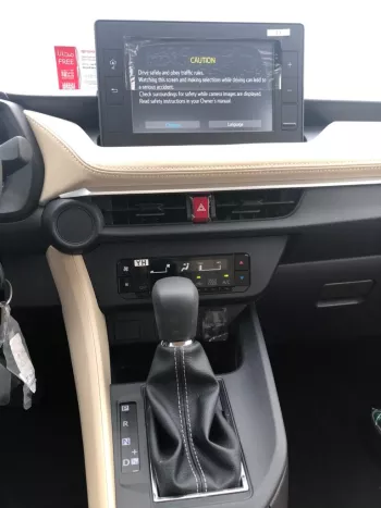 TOYOTA YARIS 2023 1.5L