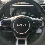 Kia Sportage 1.6L 4WD Basic Option 2023 Model Year - Thumbnail 8