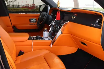 Rolls Royce / Cullinan / 2019 / v12 / VIP Seats