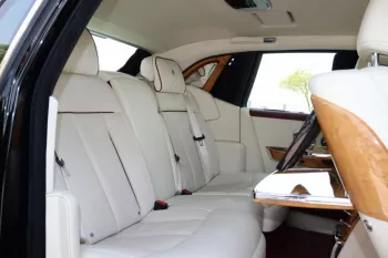 ROLLS ROYCE / PHANTOM / 2019 / 25000 Kms / Special Colour