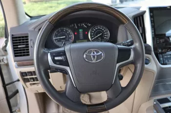 Toyota Land Cruiser GXR 4WD V8, 2021 4.6L