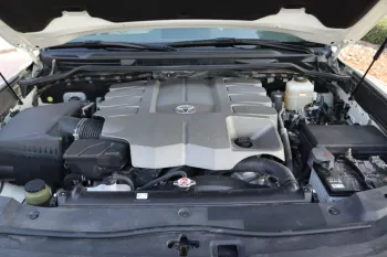 Toyota Land Cruiser GXR 4WD V8, 2021 4.6L