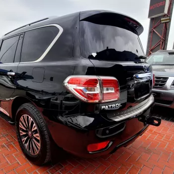 Nissan patrool v8 LE 2017