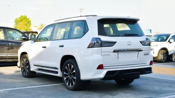 LEXUS LX 570 BLACK EDITION S 2021