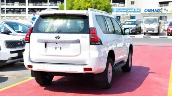2022 Toyota Prado TXL 2.7 A/T sunroof