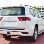2022 Toyota Land Cruiser GXR 3.3 Twin Turbo - Thumbnail 18