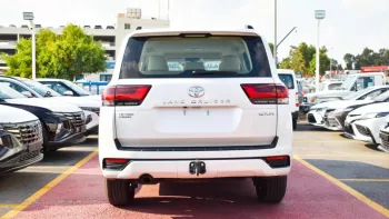 2022 Toyota Land Cruiser GXR 3.3 Twin Turbo