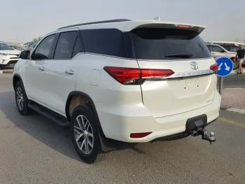 TOYOTA FORTUNER - 2020 RIGHT HAND DRIVE DIESEL