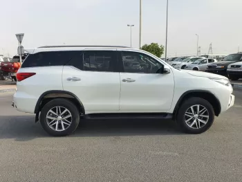 TOYOTA FORTUNER - 2020 RIGHT HAND DRIVE DIESEL