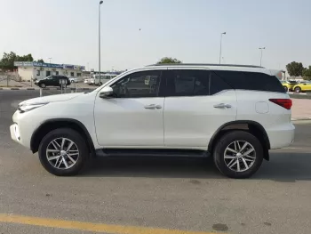 TOYOTA FORTUNER - 2020 RIGHT HAND DRIVE DIESEL
