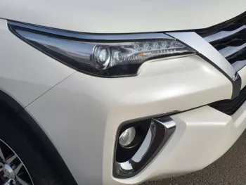 TOYOTA FORTUNER - 2020 RIGHT HAND DRIVE DIESEL