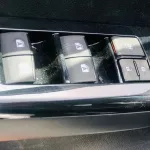 Hilux 2022 GCC spec full options petrol - Thumbnail 11