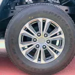 Hilux 2022 GCC spec full options petrol - Thumbnail 17