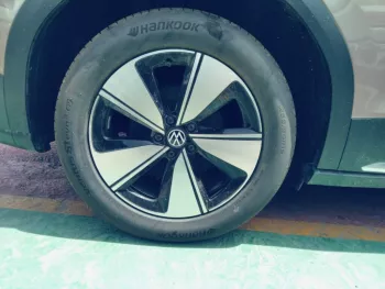 Volkswagen ID.6 Pure X FWD