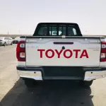 Hilux 2022 GCC spec full options petro automatic - Thumbnail 3
