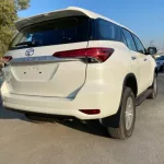 Toyota Fortuner 2.7L - Thumbnail 4