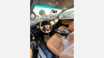 Toyota Fortuner 2.7L