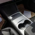 tesla model 3 - Thumbnail 13