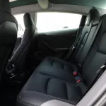 tesla model 3 - Thumbnail 15