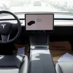 tesla model 3 - Thumbnail 20