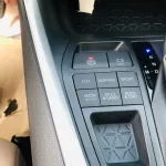 TOYOTA RAV4 2022 (export only) - Thumbnail 17