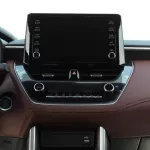 TOYOTA COROLLA CROSS 1.8L FWD WHITE HYBRID 2023 - Thumbnail 11