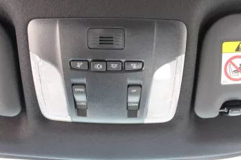 TOYOTA COROLLA CROSS 1.8L FWD WHITE HYBRID 2023