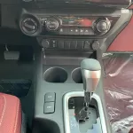 TOYOTA HILUX 2.4L DSL 2022 AT - Thumbnail 12