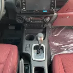 TOYOTA HILUX 2.4L DSL 2022 AT - Thumbnail 13