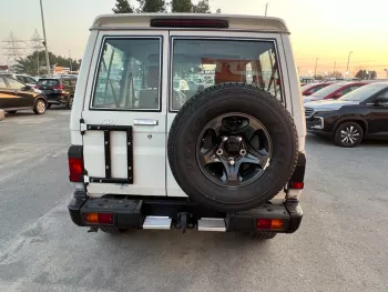 TOYOTA LAND CRUISER HARD TOP 2022 SUV M/T 4.0L