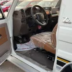 TOYOTA LAND CRUISER HARD TOP 2022 SUV M/T 4.0L - Thumbnail 11