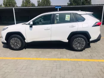 TOYOTA RAV4 2.5L 4X4 MID OPTION 2022