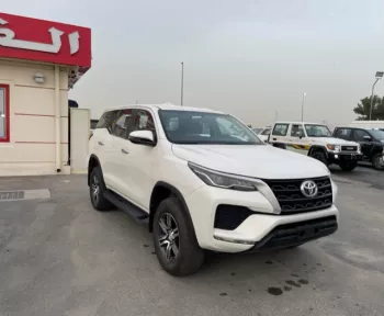 TOYOTA FORTUNER 2022 PETROL 4X2 2.7L
