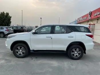TOYOTA FORTUNER 2022 PETROL 4X2 2.7L