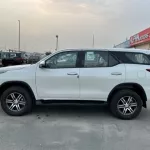 TOYOTA FORTUNER 2022 PETROL 4X2 2.7L - Thumbnail 4