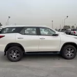 TOYOTA FORTUNER 2022 PETROL 4X2 2.7L - Thumbnail 12